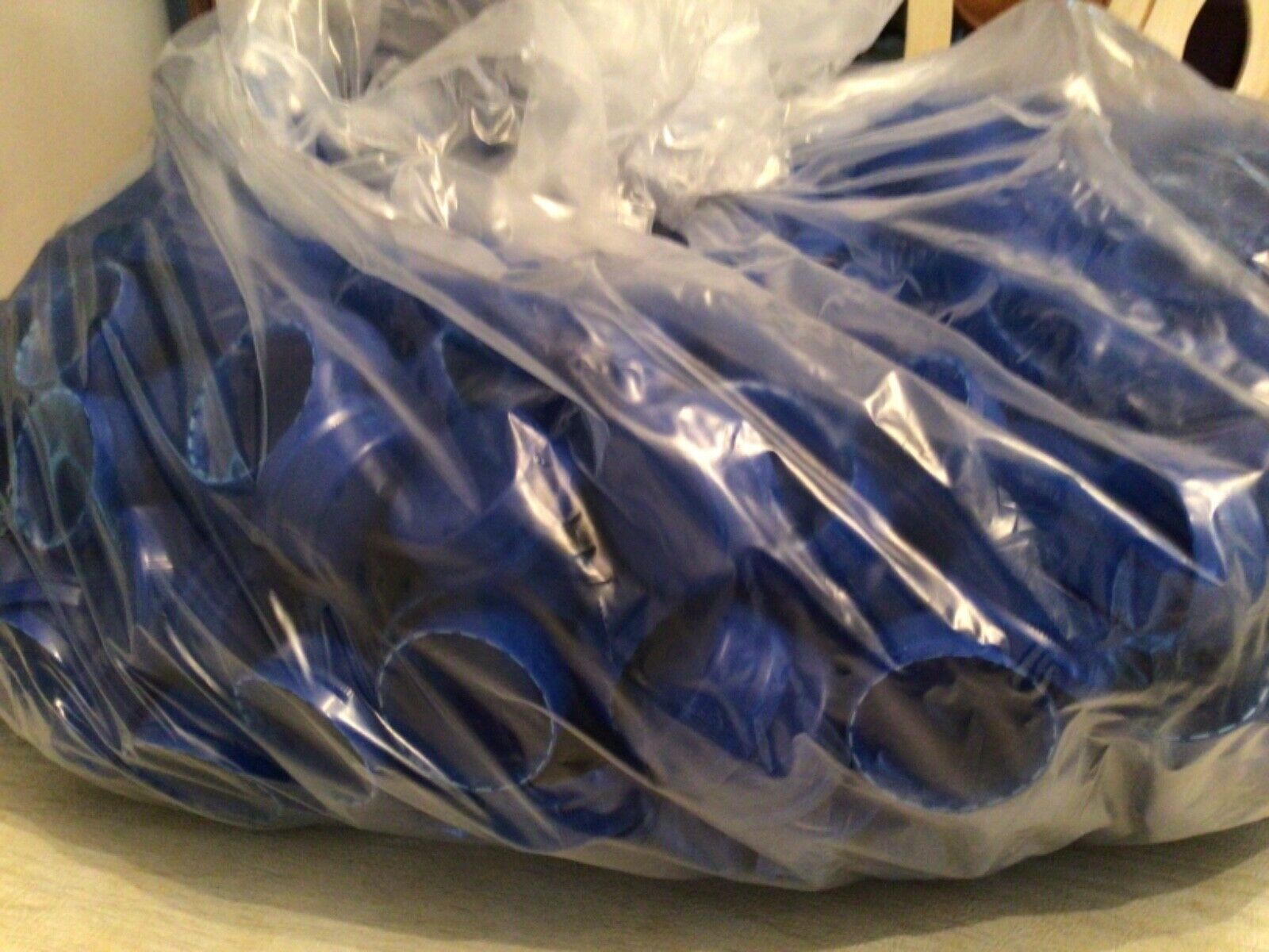 500 + Blue Plastic Bottle Caps Lids Screw Top Self Sealing 1 1/2 Inch
